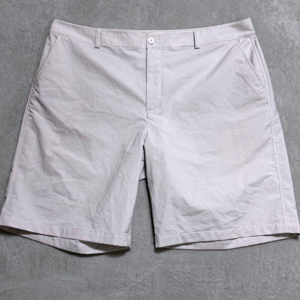 Under Armour Golf Shorts Mens 42 Gray Striped Performance Athletic Activewear